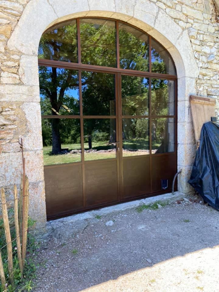 Porte verrière style atelier près de Decazeville